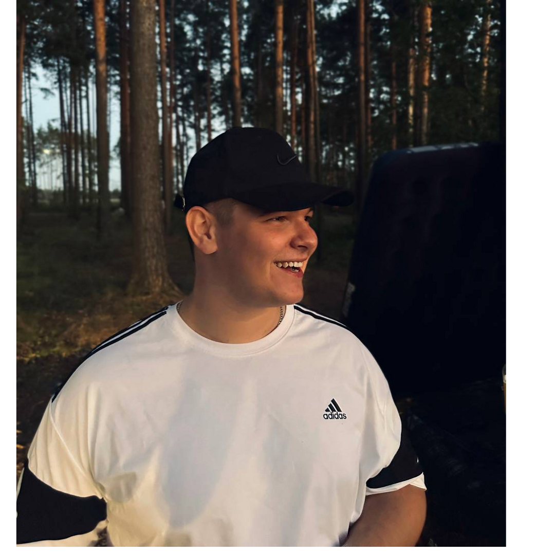 Максим Бодров