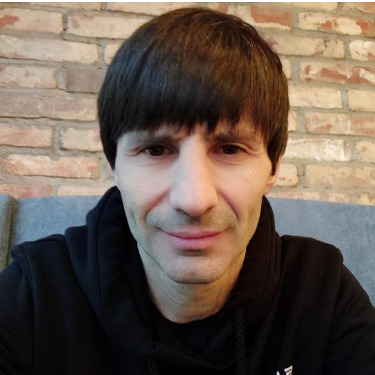 Сергей Саенков