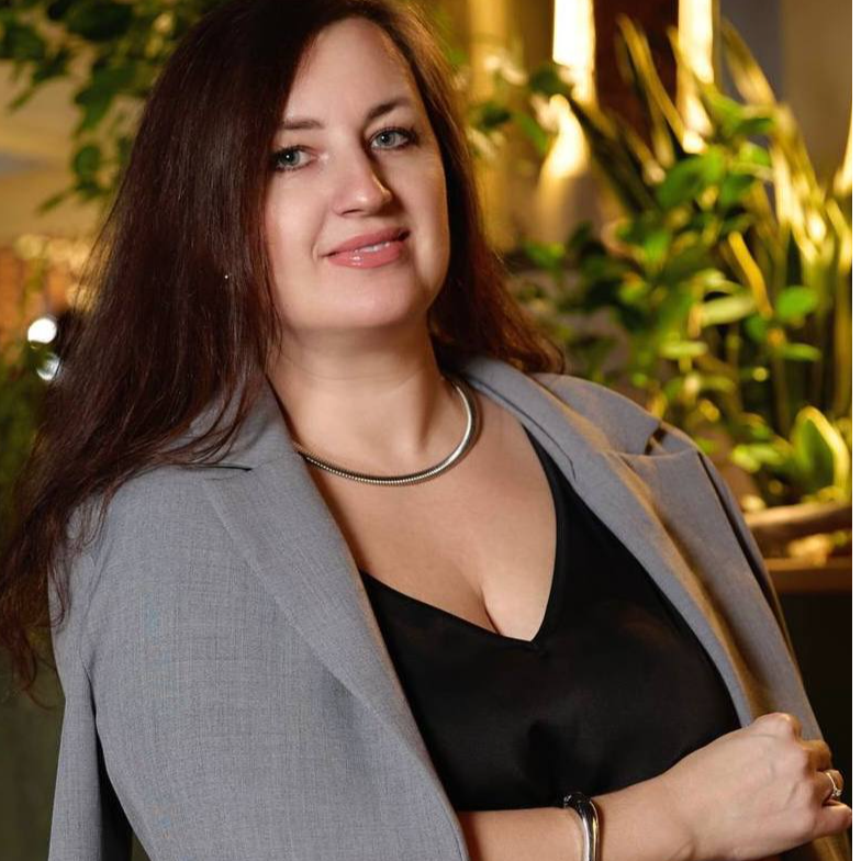 Юлия Золотухина