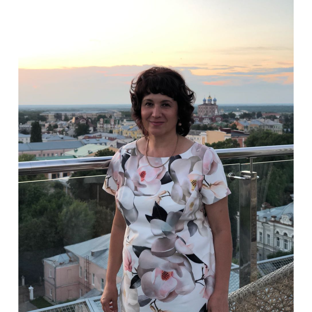 Елена Удалова