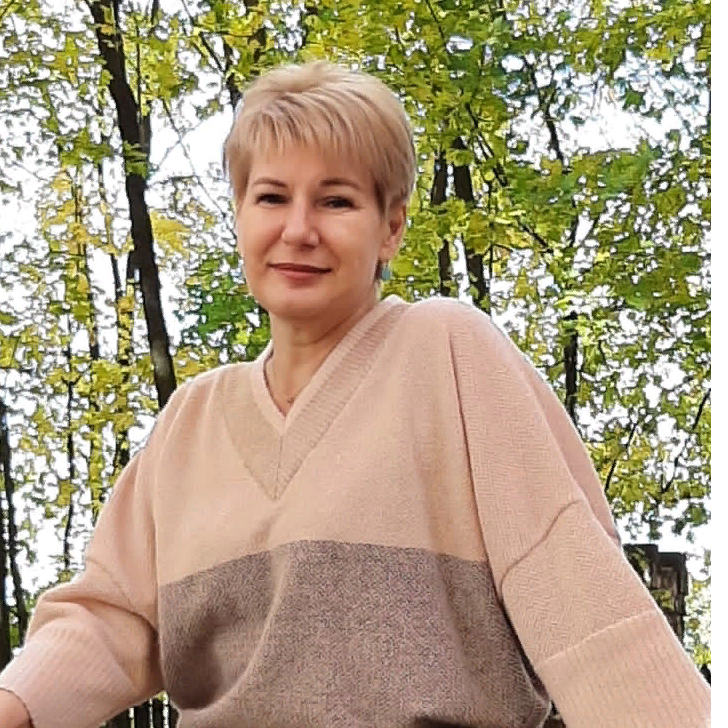 Елена Сомова