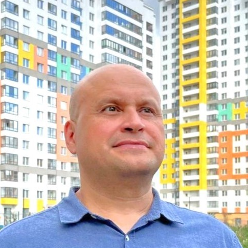 Станислав Старостин