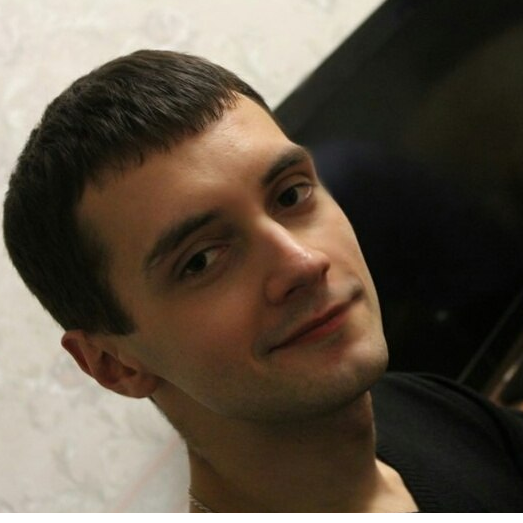 Илья Перов
