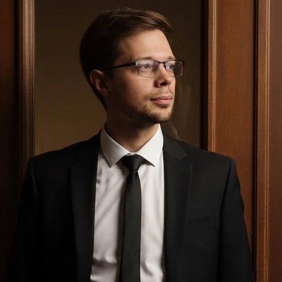 Роман Красильников