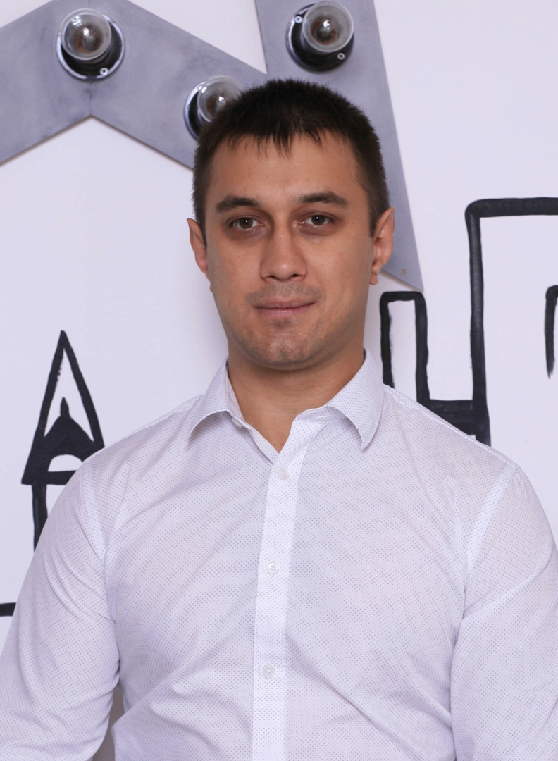 Александр Корнеев