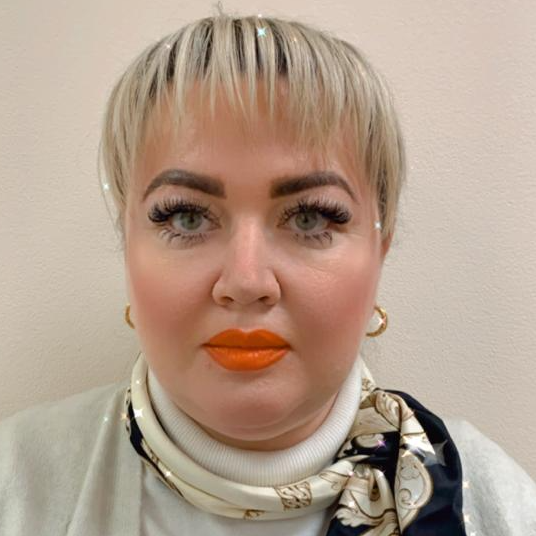 Оксана Холикова