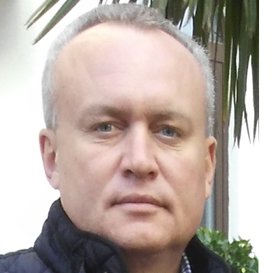 Олег Бушуев