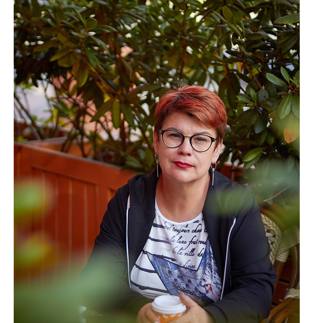Елена Кустинская