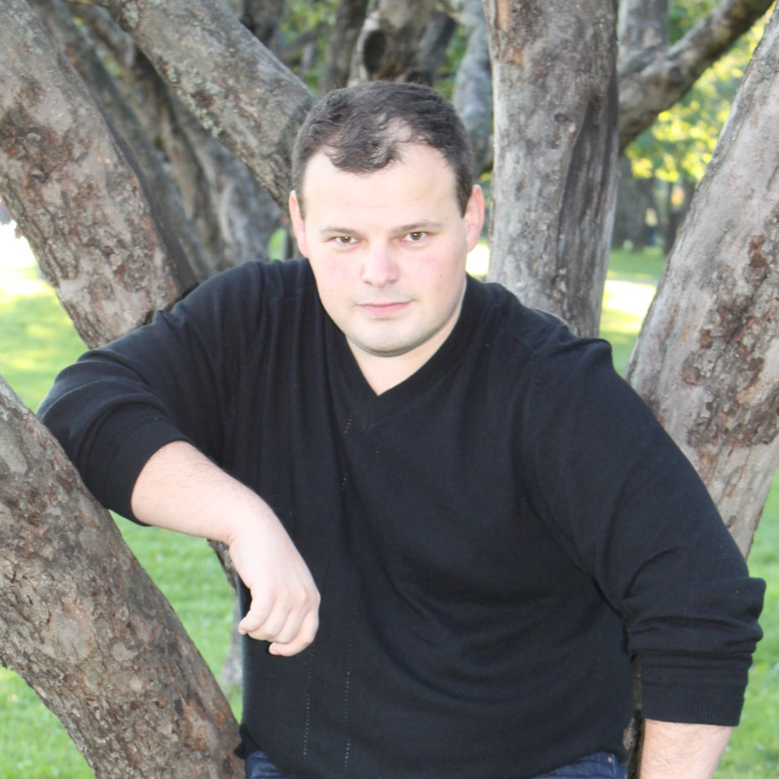 Олег Дудин