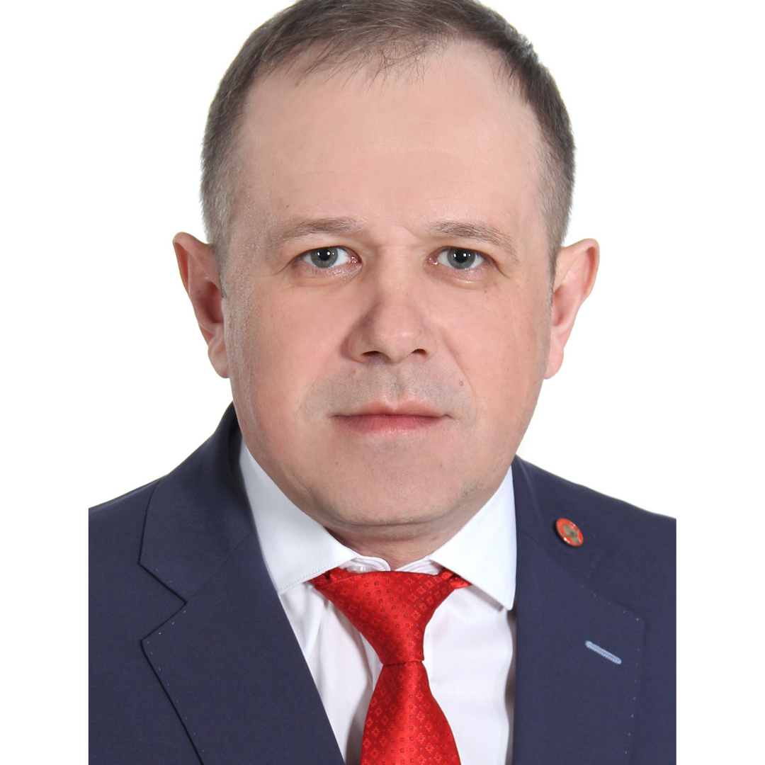 Андрей Комаров