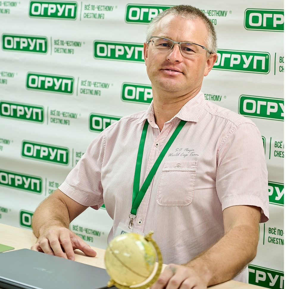 Антон Бутов