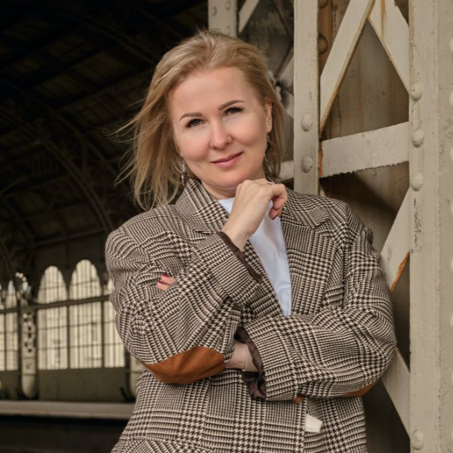 Елена Забелина