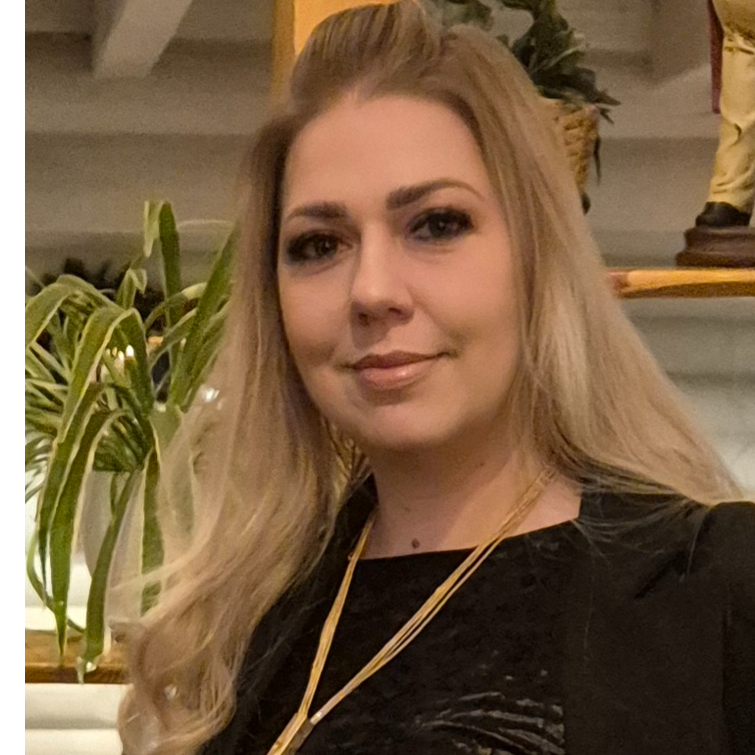 Мария Шмелева