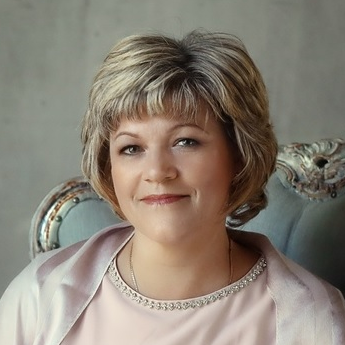 Галина Попова