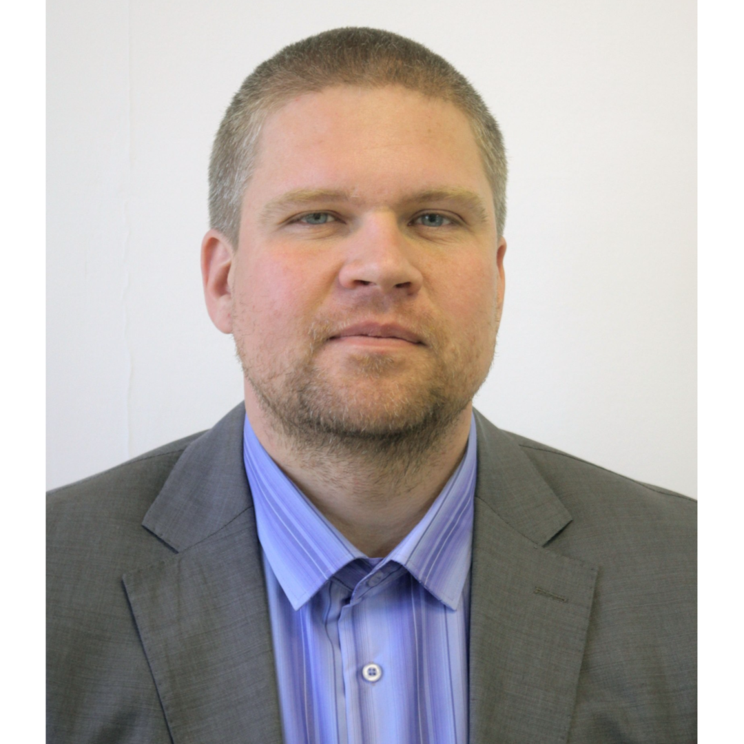 Роман Старцев