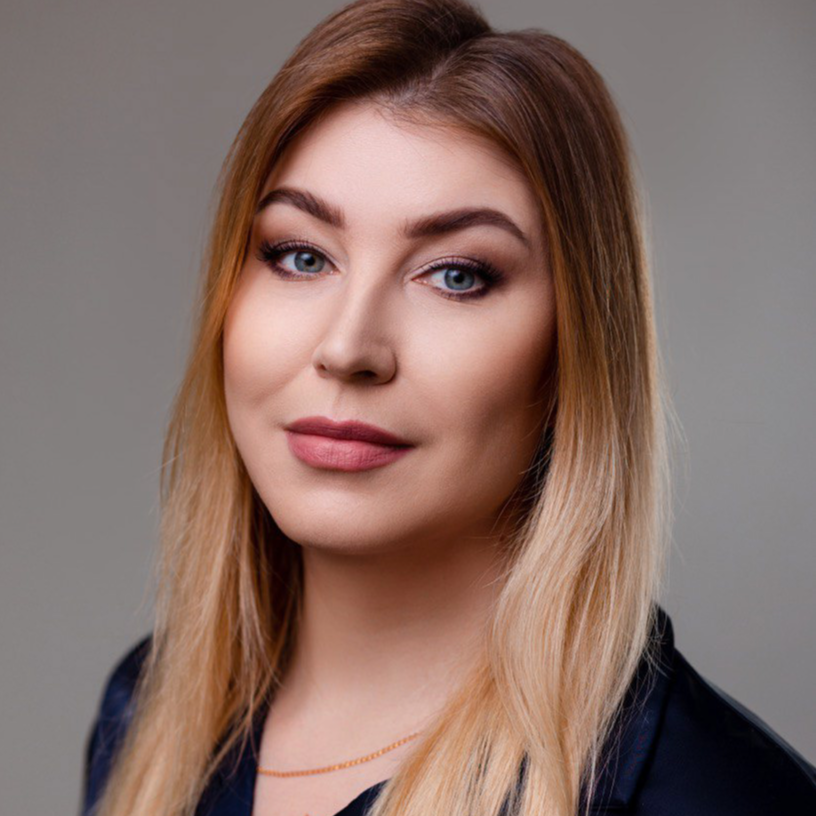 Юлия Турова