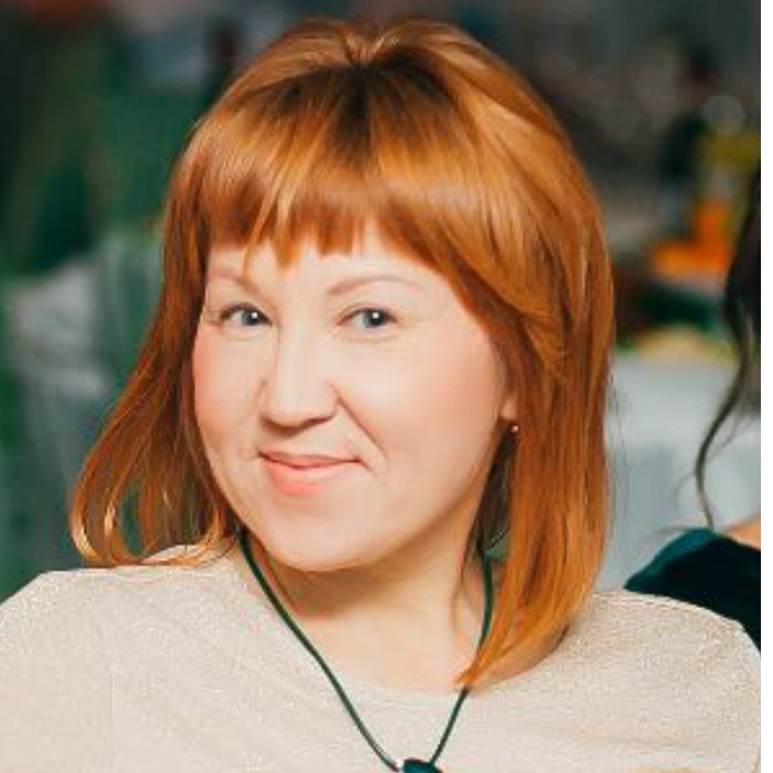 Юлия Сафарова