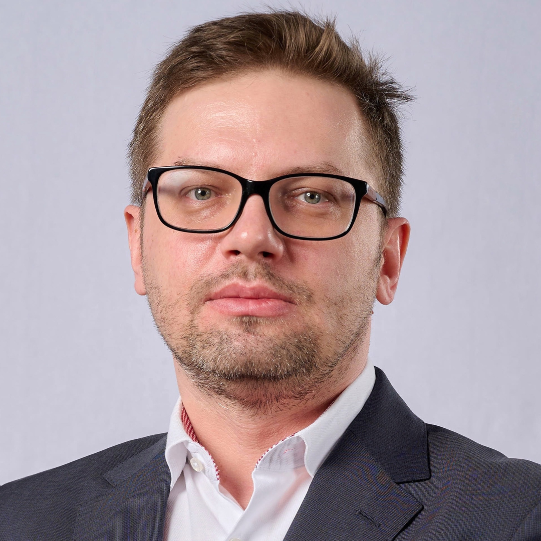 Андрей Шароваров