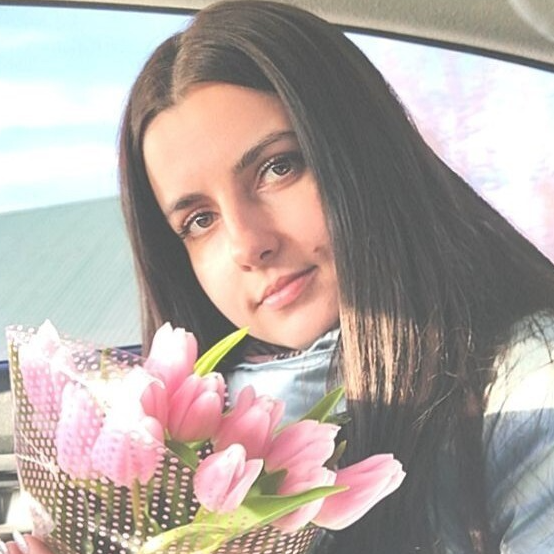 Анна Сапожникова