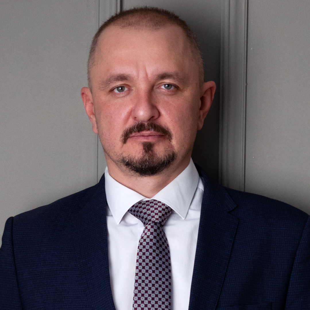 Артем Симонов