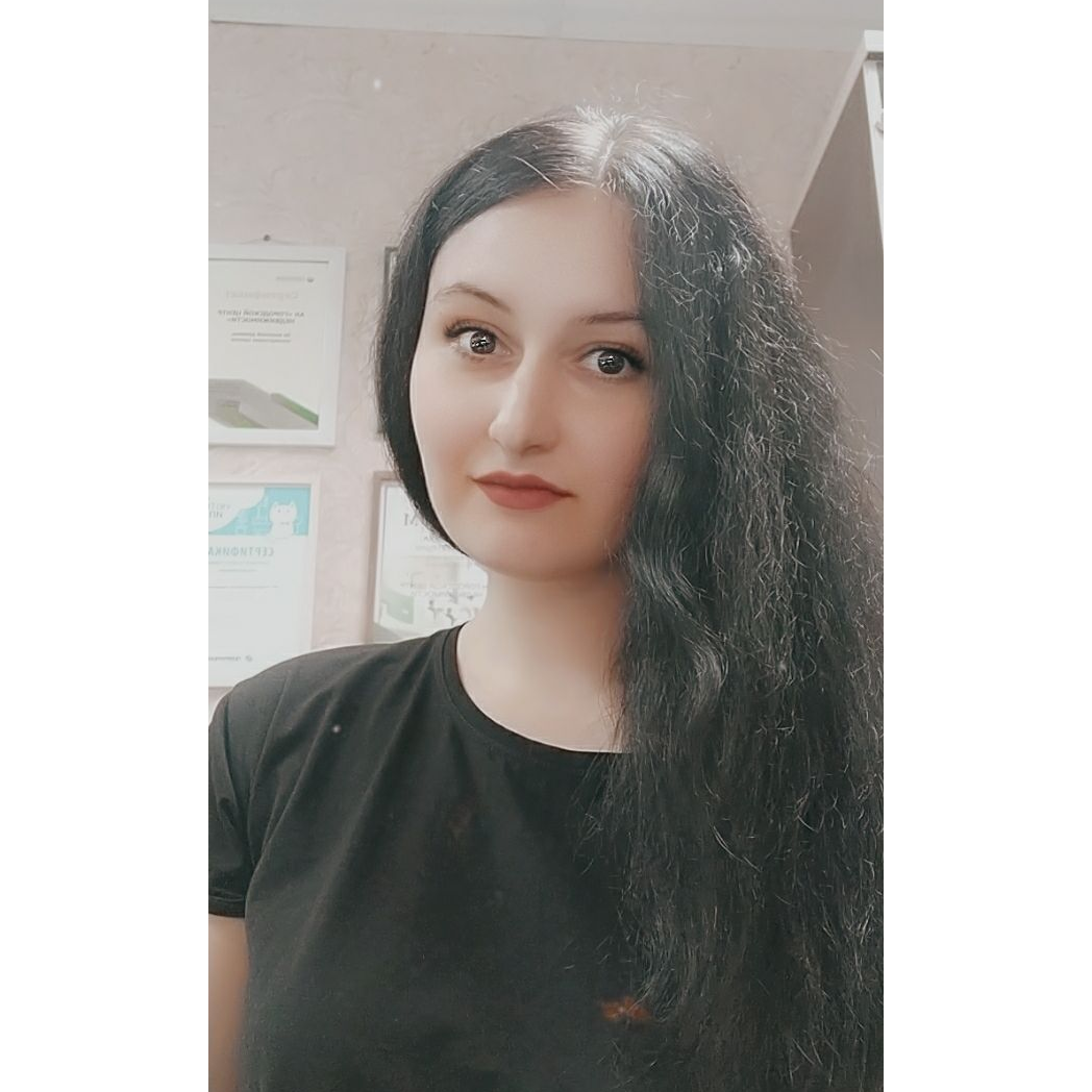 Анна Пахунова