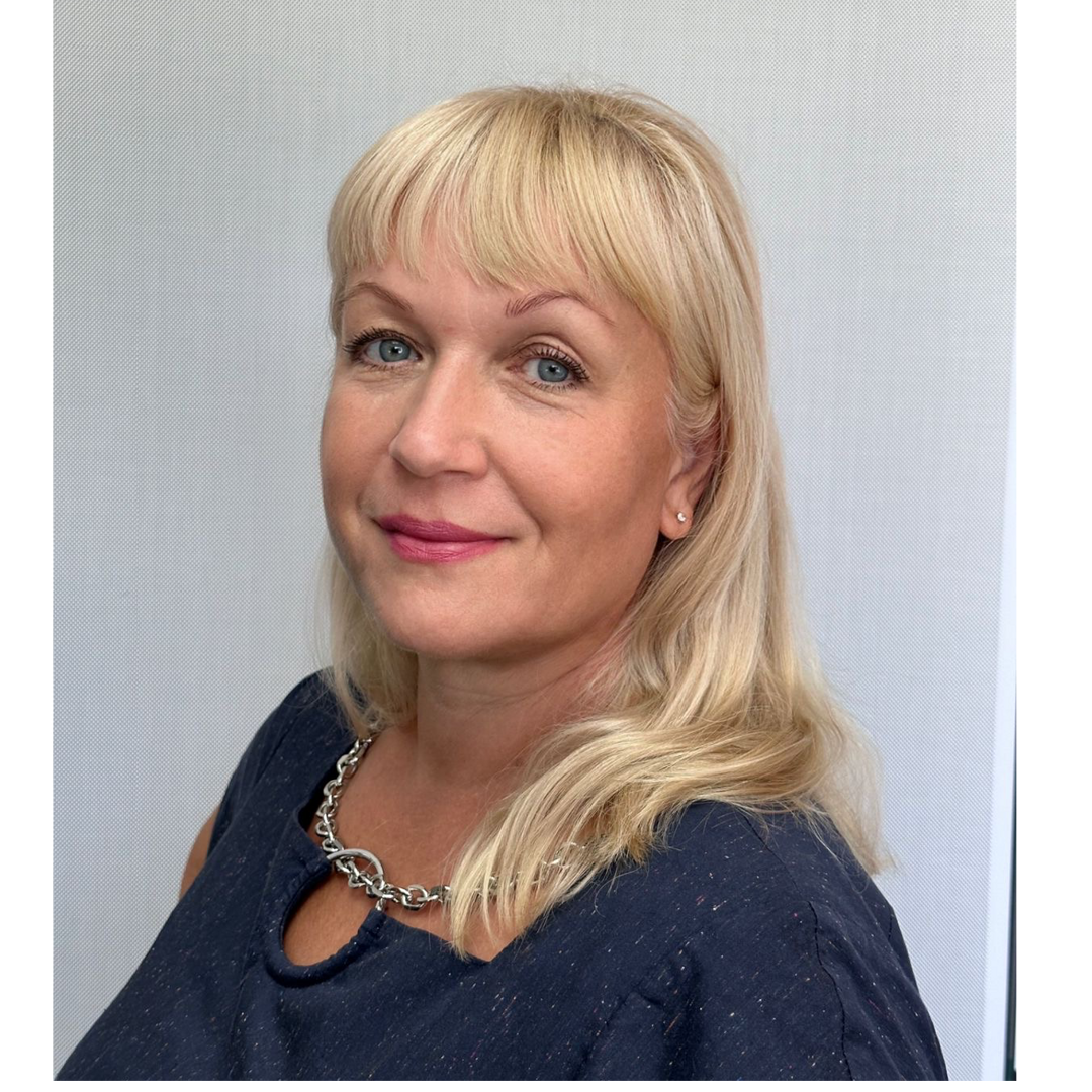 Елена Котова