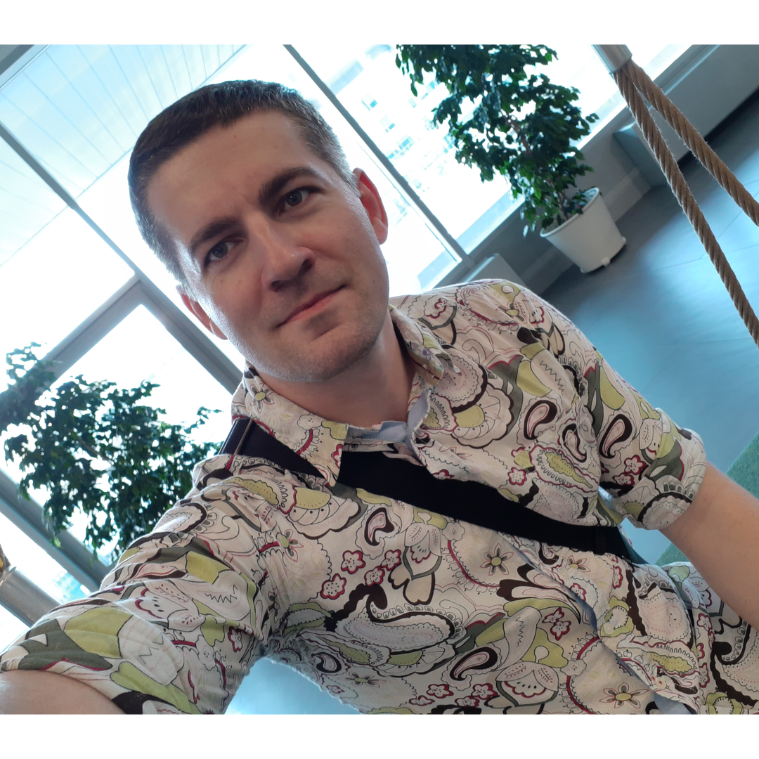 Юрий Антонов