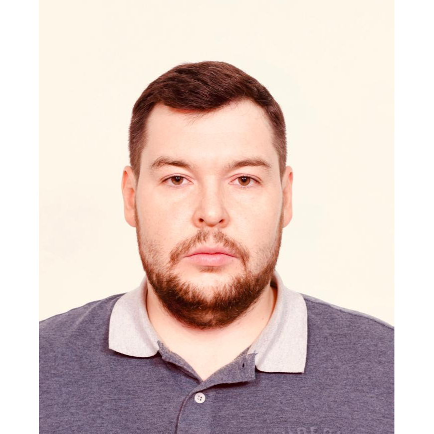 Иван Иванов