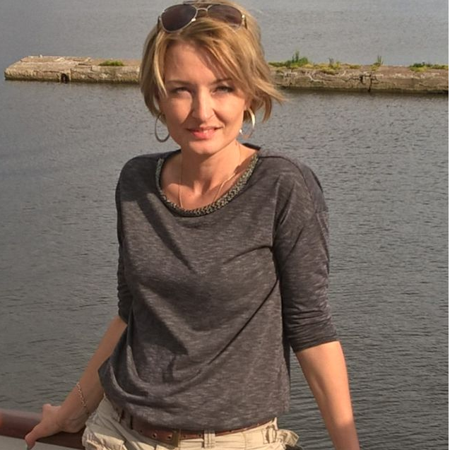 Анна Вдовина