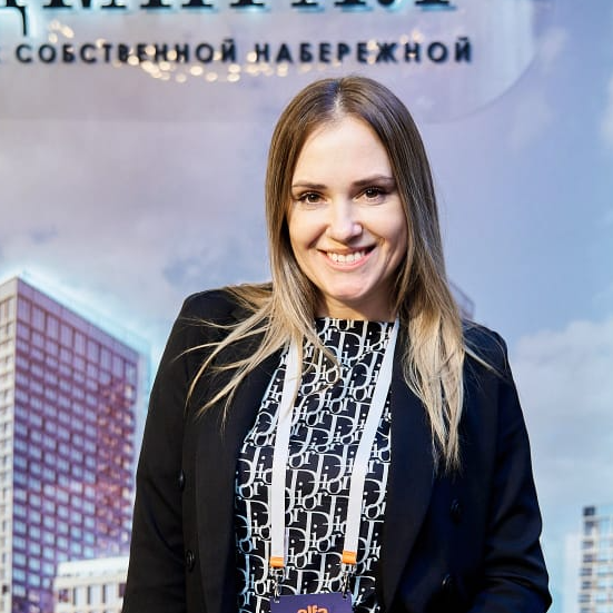 Елена Кальянова