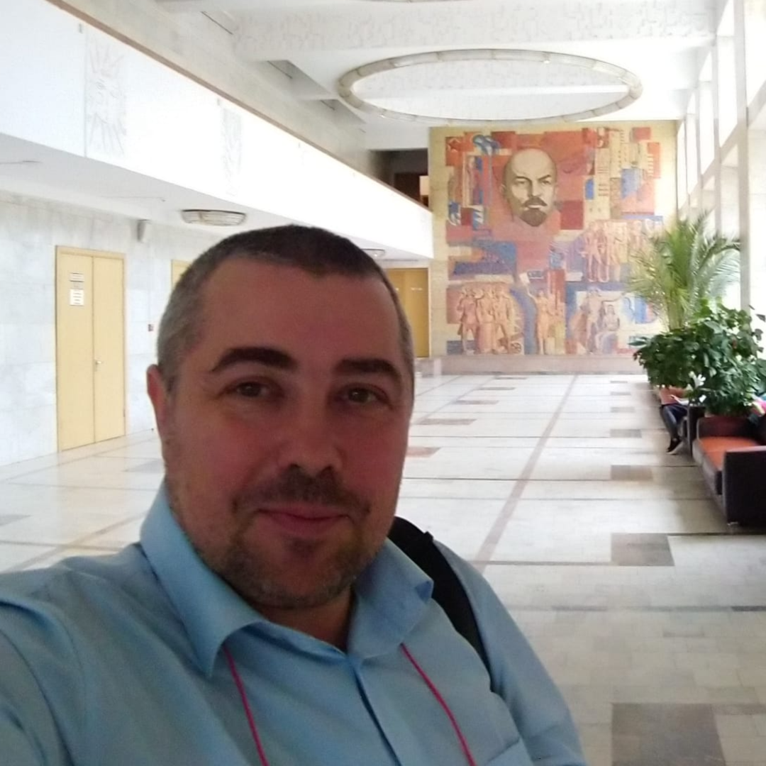 Андрей Бочаров