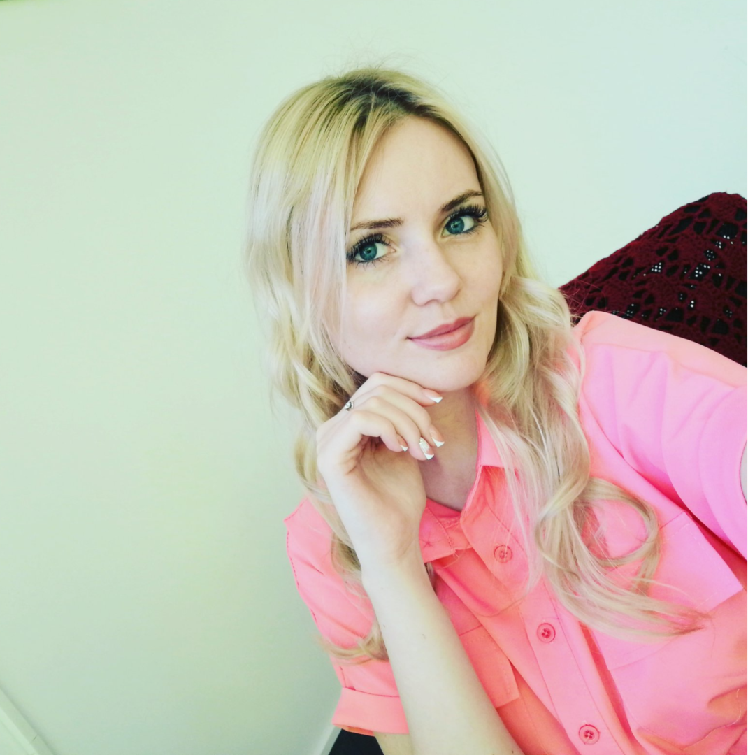 Алена Михайлова