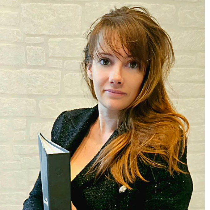 Елена Звонарева