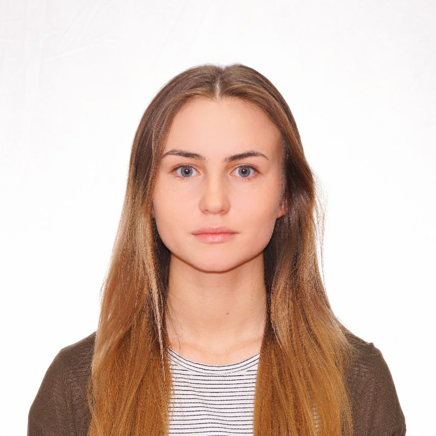Алена Кудинова
