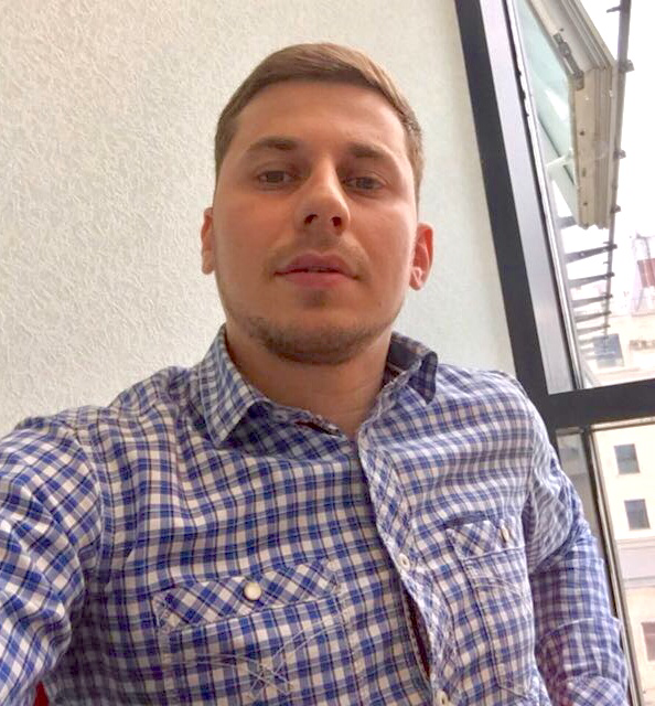 Арсан Надежкин