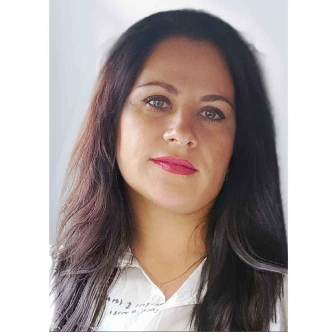 Лариса Ерашова