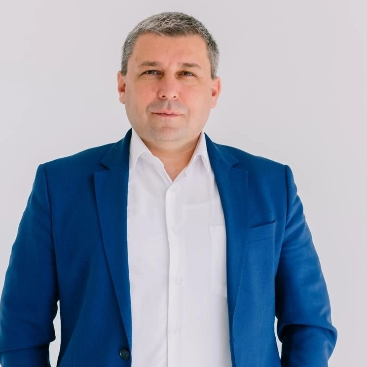 Вадим Шутов