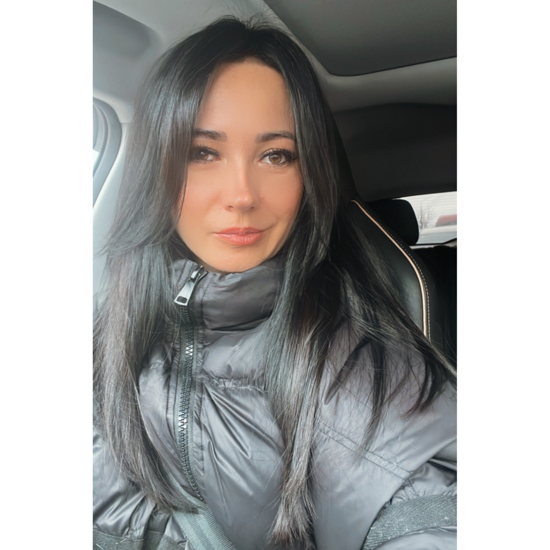 Марина Любимова