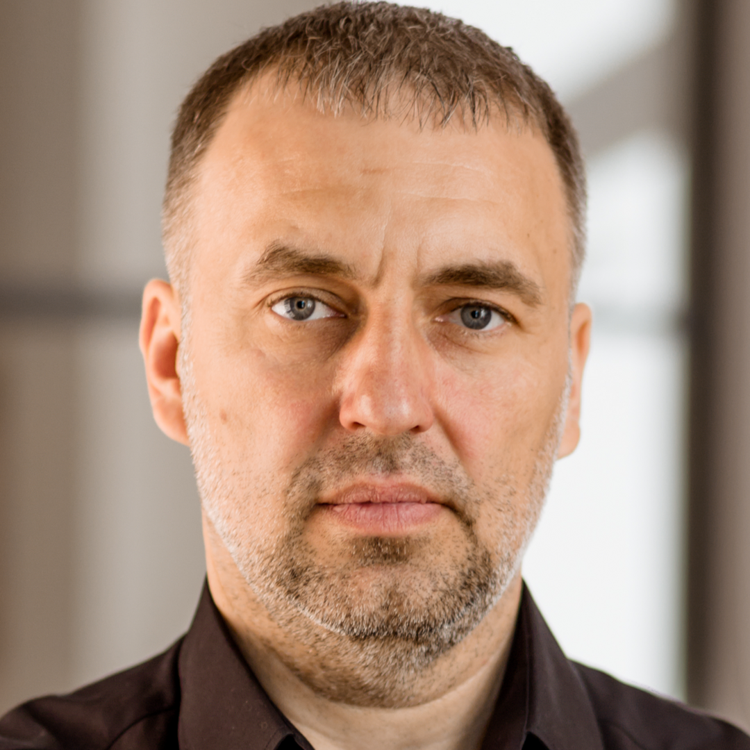 Алексей Наумов