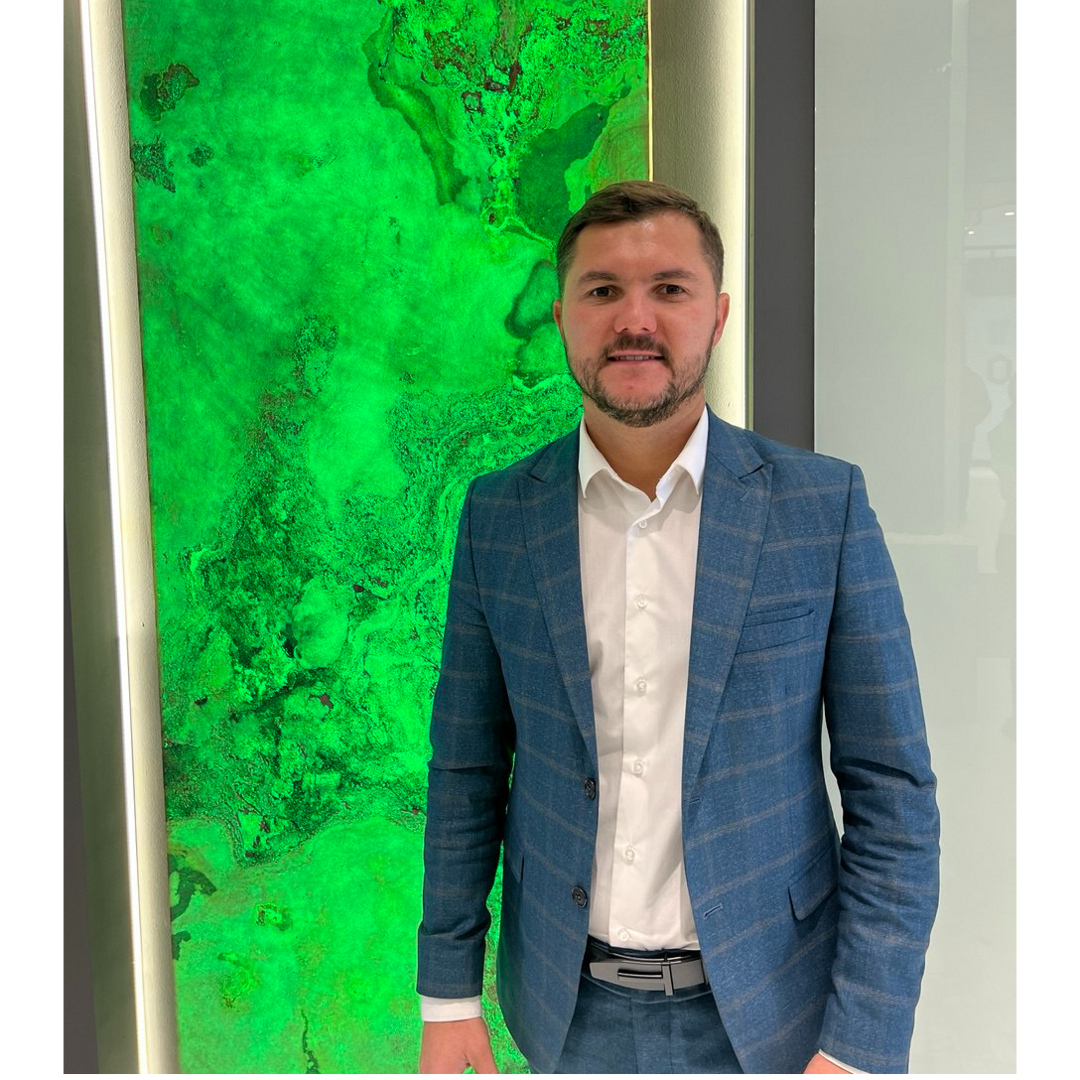 Риелтор Дмитрий