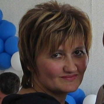 Елена Захарова