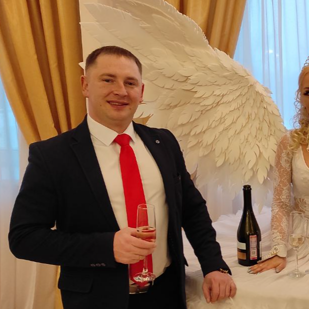Олег Лобов