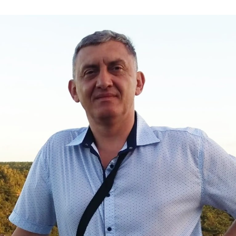 Андрей Устенко