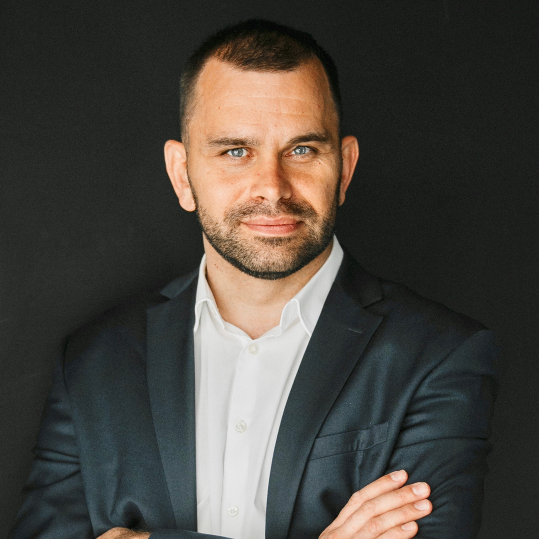 Евгений Лебедев