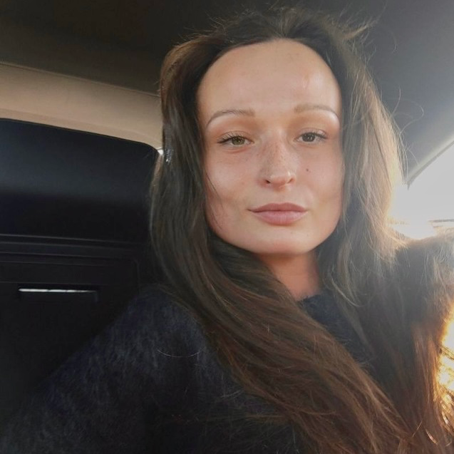 Юлия Хазикова