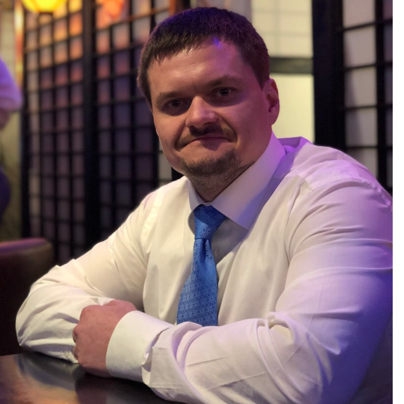 Константин Уваров