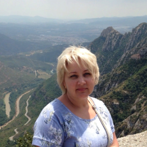 Елена Романова