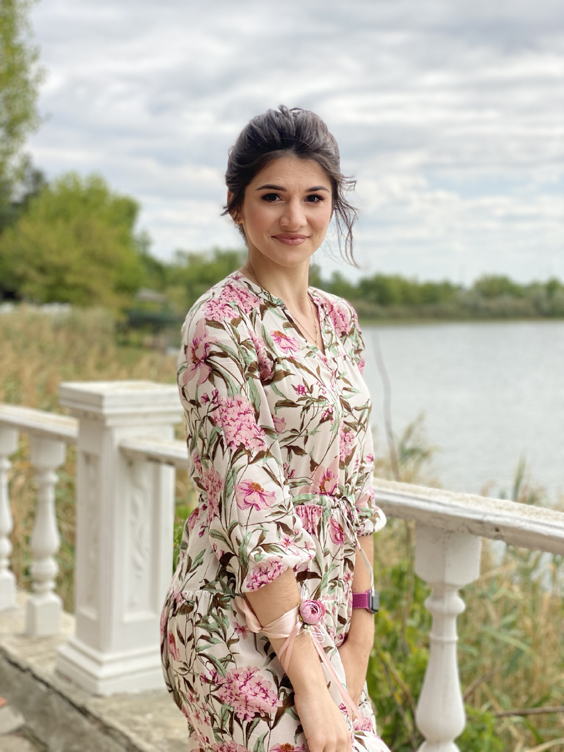 Елена Ковалева
