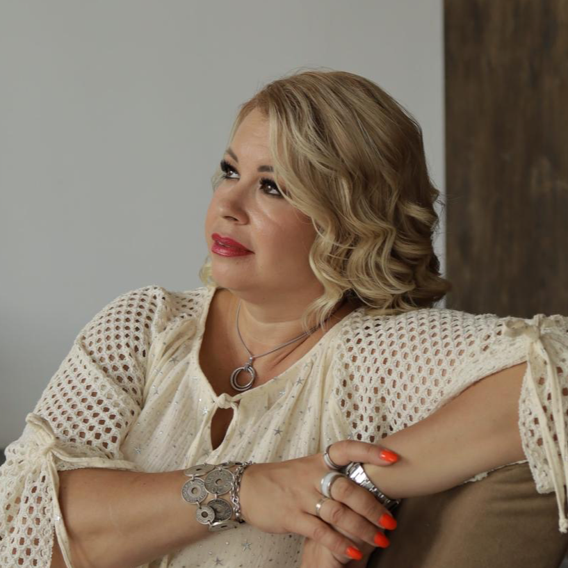 Оксана Шелтаганова