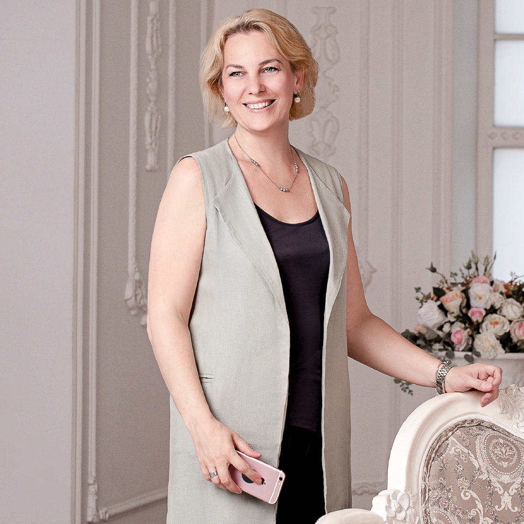 Елена Белякова